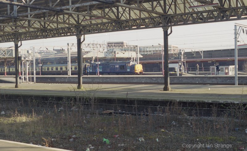 37612 at Crewe
